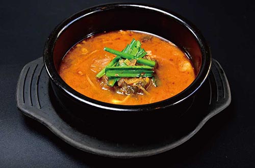 ユッケジャンスープ 980円