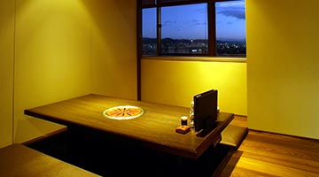 4名様までの個室（掘りごたつ）